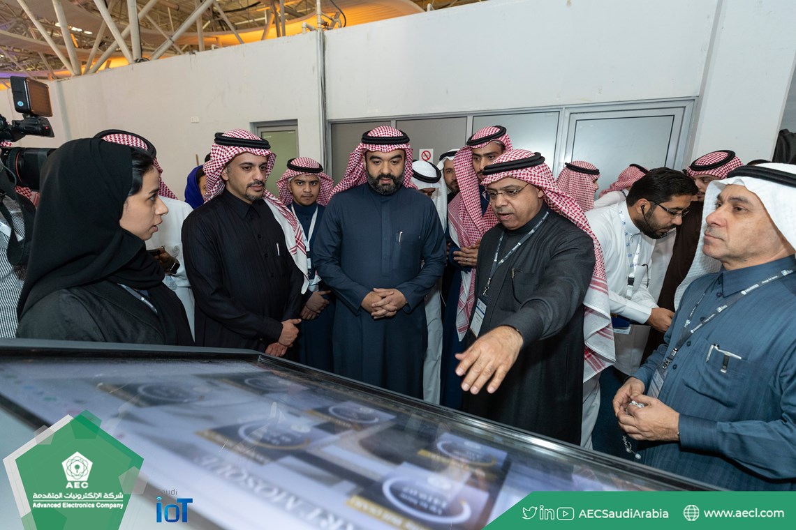 Minister of Communications and Information Technology, visit AEC stand in “Saudi IoT” 2019